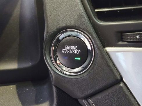 Used 2019 Chevrolet Tahoe LT w/ LT Signature Package image 13