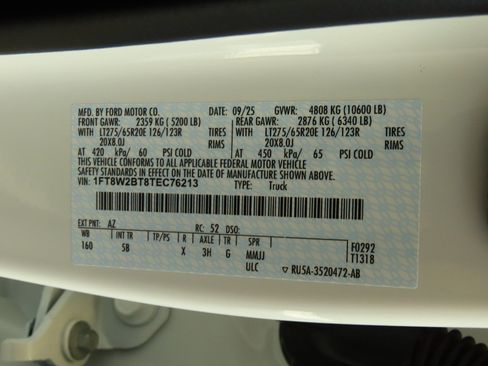 New 2026 Ford F250 Lariat w/ Black Appearance Package image 27