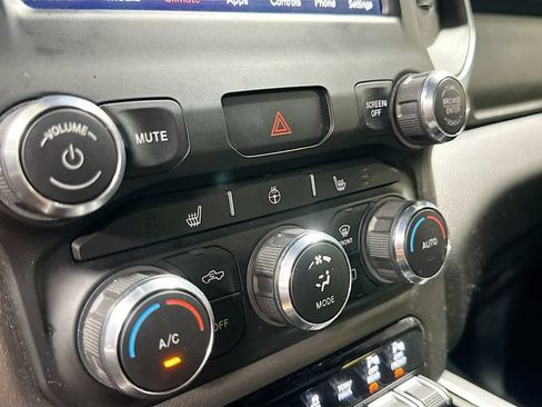 Used 2019 RAM 1500 Big Horn AWD/4WD image 20