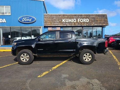 Used 2017 Chevrolet Colorado W/T w/ WT Convenience Package AWD/4WD image 2
