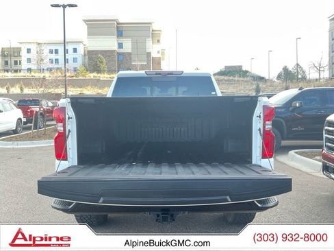 Used 2024 Chevrolet Silverado 1500 ZR2 w/ Technology Package image 20