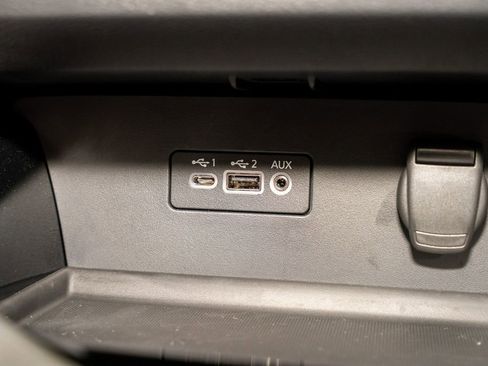 New 2025 Nissan Altima 2.5 SR image 16