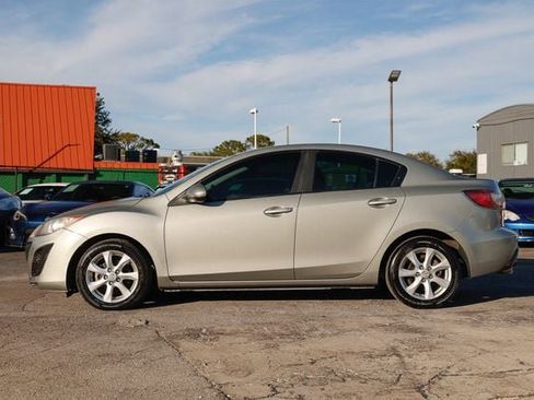 Used 2011 MAZDA MAZDA3 i Touring image 8