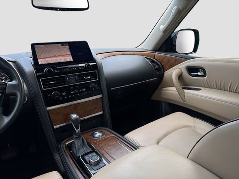 Used 2022 Nissan Armada SL w/ Captain's Chairs Package RWD image 26