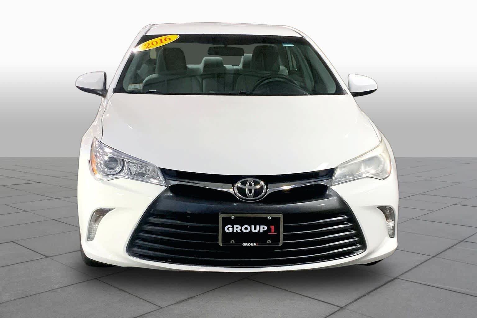Used 2016 Toyota Camry LE FWD image 4