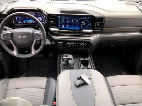 Used 2023 Chevrolet Silverado 1500 ZR2 AWD/4WD image 15