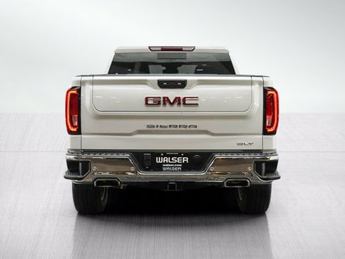 Used 2023 GMC Sierra 1500 SLT AWD/4WD image 4