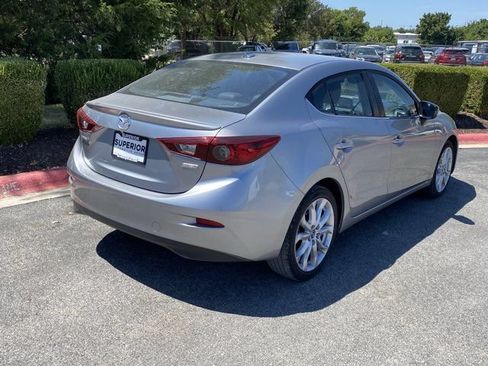 Used 2016 MAZDA MAZDA3 s Touring FWD image 9