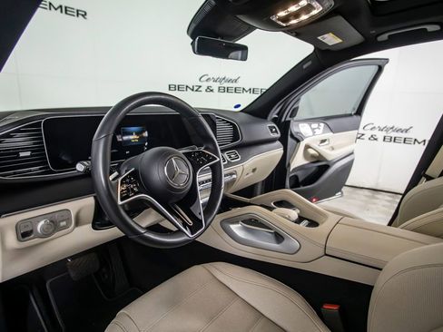 Used 2025 Mercedes-Benz GLE 580 4MATIC image 22