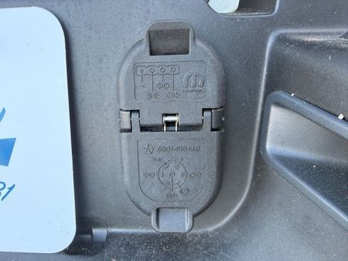 Used 2024 RAM 2500 Big Horn image 9