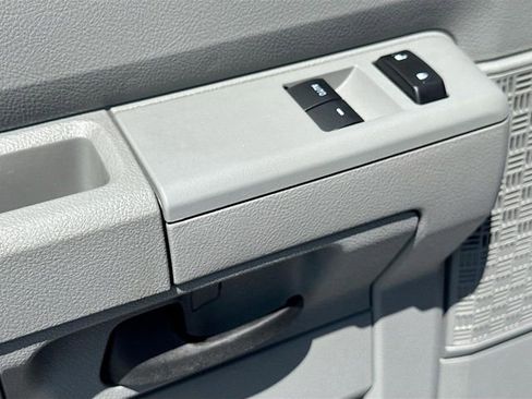 New 2025 Ford E-350 and Econoline 350 Super Duty w/ Power Equipment Group image 9