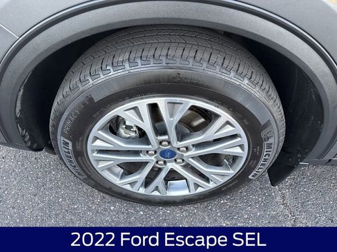 Used 2022 Ford Escape SEL image 10