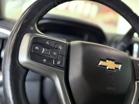 Used 2021 Chevrolet Silverado 1500 LTZ w/ LTZ Premium Package image 38