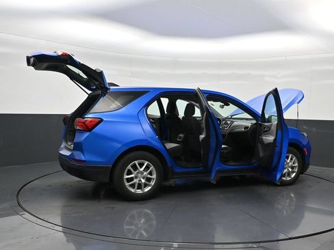Used 2024 Chevrolet Equinox LS w/ Driver Confidence II Package FWD image 31