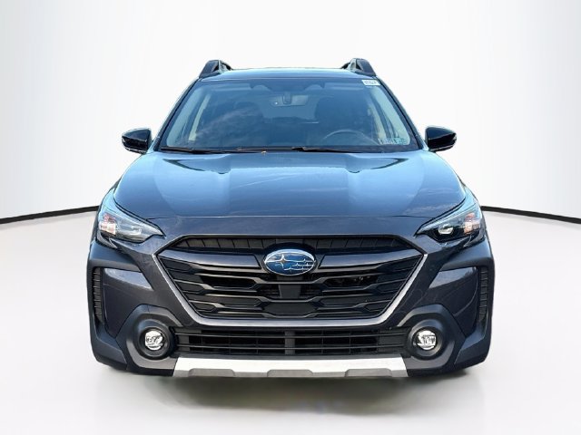 Certified 2025 Subaru Outback Limited AWD/4WD image 2