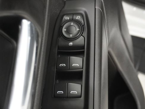 Used 2022 Chevrolet Silverado 1500 Custom RWD image 11