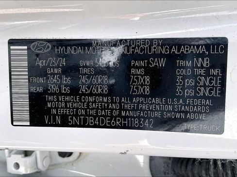 Certified 2024 Hyundai Santa Cruz SEL image 32