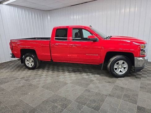 Used 2017 Chevrolet Silverado 1500 LT w/ All Star Edition AWD/4WD image 1