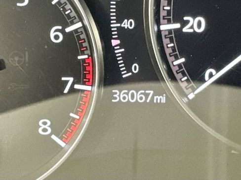 Used 2024 MAZDA MAZDA3 s FWD image 16