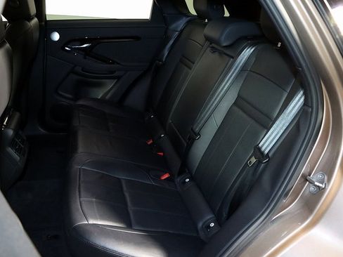 Used 2024 Land Rover Range Rover Evoque Dynamic SE image 13