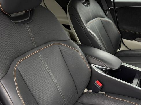 Used 2023 Lucid Air Grand Touring image 33