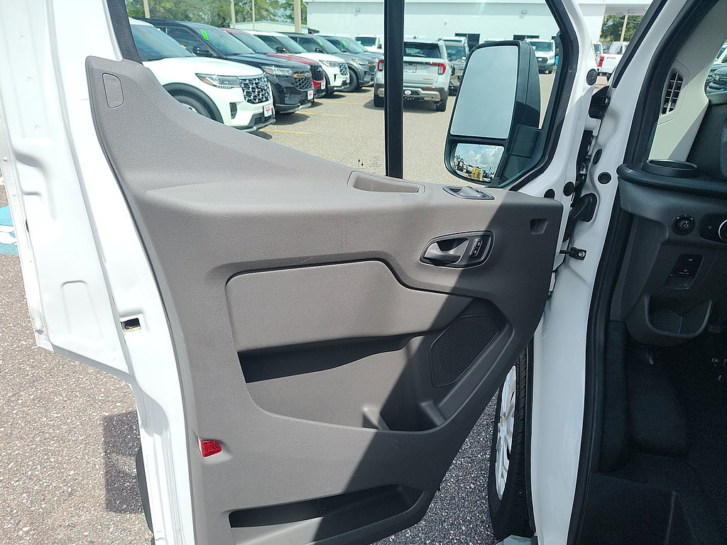Certified 2025 Ford Transit 250 Low Roof w/ Exterior Upgrade Package RWD image 10