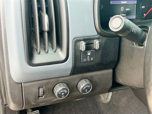 Used 2021 Chevrolet Colorado Z71 w/ Safety Package image 10