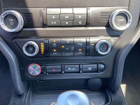 Used 2020 Ford Mustang Coupe w/ Black Accent Package RWD image 20