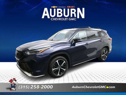 Used 2022 Toyota Highlander XSE