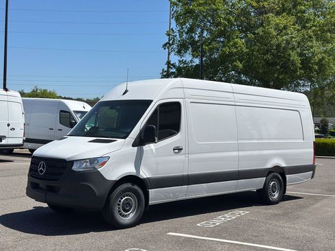 New 2025 Mercedes-Benz Sprinter 2500 image 5