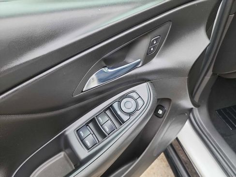 Used 2016 Chevrolet Volt LT image 14