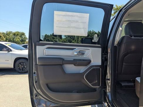 New 2026 RAM 1500 Laramie AWD/4WD image 24