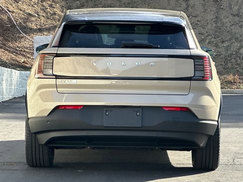 New 2026 Volvo EX30 Plus image 6