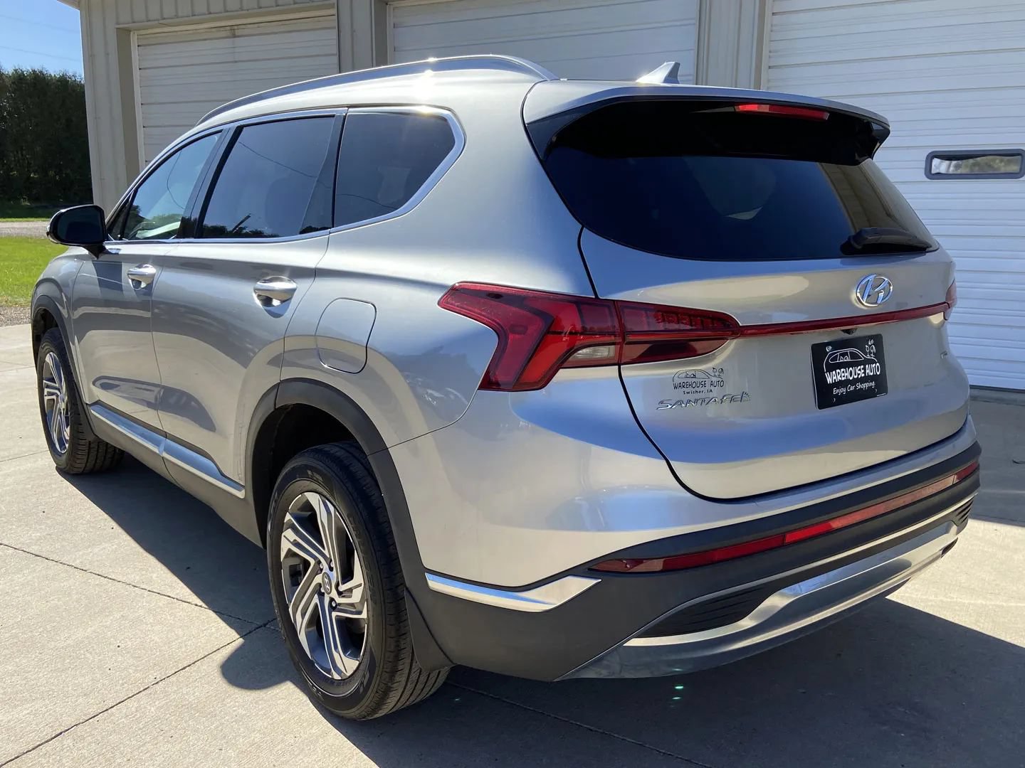 Used 2023 Hyundai Santa Fe SEL w/ Premium Package AWD/4WD image 5