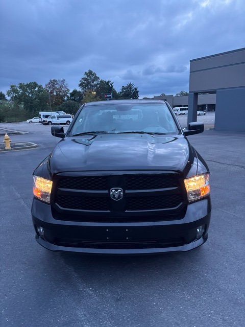 Used 2014 RAM 1500 Express AWD/4WD image 2
