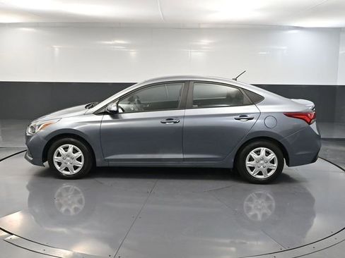 Used 2019 Hyundai Accent SE image 8