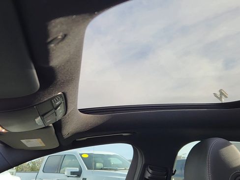 Used 2021 Mercedes-Benz E 350 4MATIC Sedan image 23