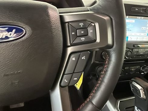 Used 2018 Ford F150 XLT w/ Equipment Group 302A Luxury AWD/4WD image 16