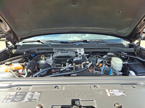 Used 2016 GMC Sierra 2500 Denali w/ Duramax Plus Package image 30