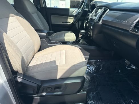 Used 2019 Ford Ranger XLT w/ Equipment Group 302A Luxury AWD/4WD image 12