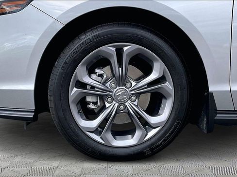 Certified 2024 Honda Accord EX image 24