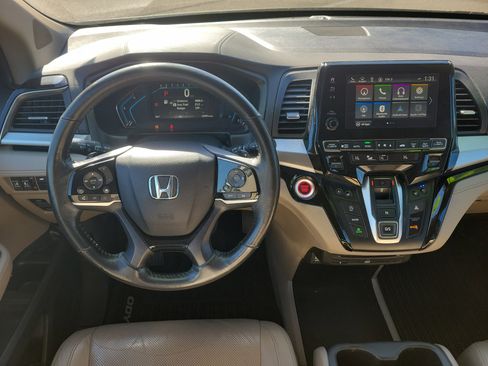 Used 2019 Honda Odyssey Elite image 16