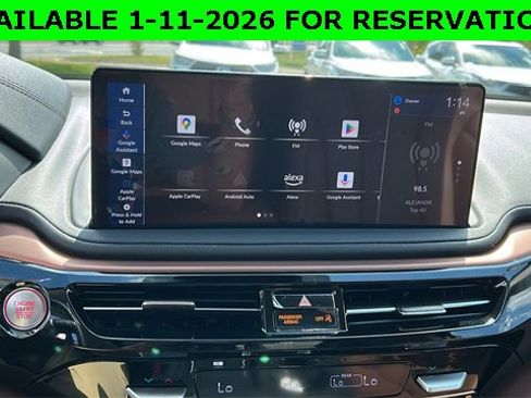 Used 2026 Acura MDX w/ Technology Package image 15