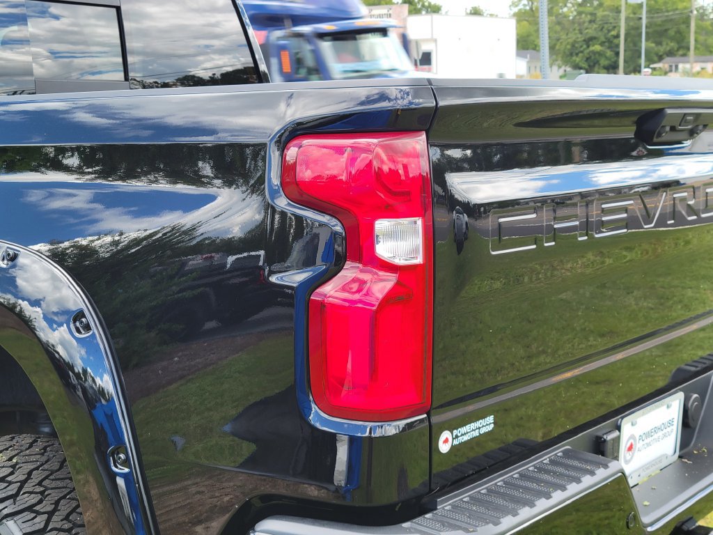 New 2026 Chevrolet Silverado 1500 RST AWD/4WD image 12