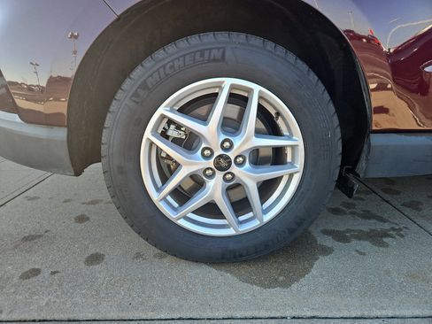 Used 2024 Ford Edge SEL image 5