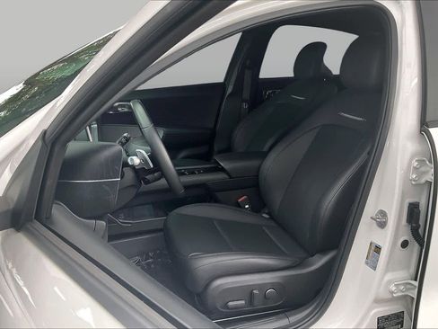 Used 2025 Hyundai Ioniq 6 SEL RWD image 7