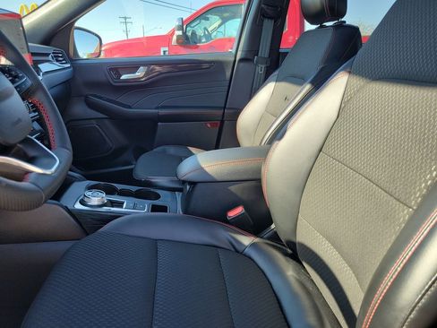 Used 2023 Ford Escape ST-Line w/ Tech Pack #1 AWD/4WD image 20