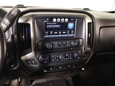 Used 2018 Chevrolet Silverado 1500 LT w/ Texas Edition image 5