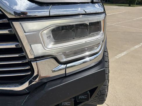 Used 2022 RAM 2500 Laramie AWD/4WD image 10