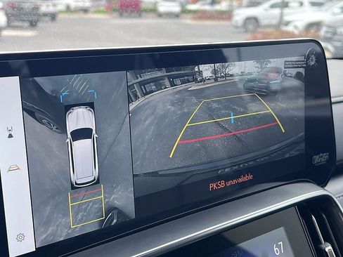 New 2026 Lexus LX 700h Luxury image 8